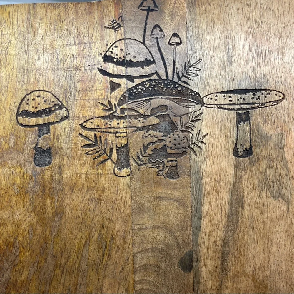 Wooden Cookbook Holder with Engraved Mushroom Design, New - Picture 6 of 6